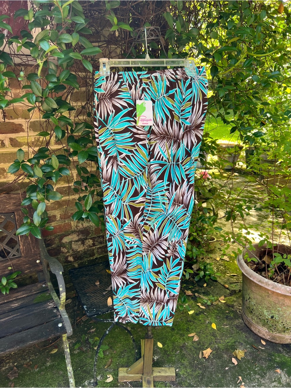 Pappagallo- TROPICAL PRINT COTTON BLEND CROP PANTS- Size 2X- NWT